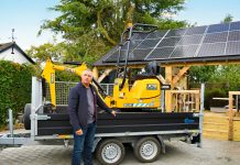 SUNSHINE’S THE ANSWER FOR POWERING JCB MICRO DIGGER